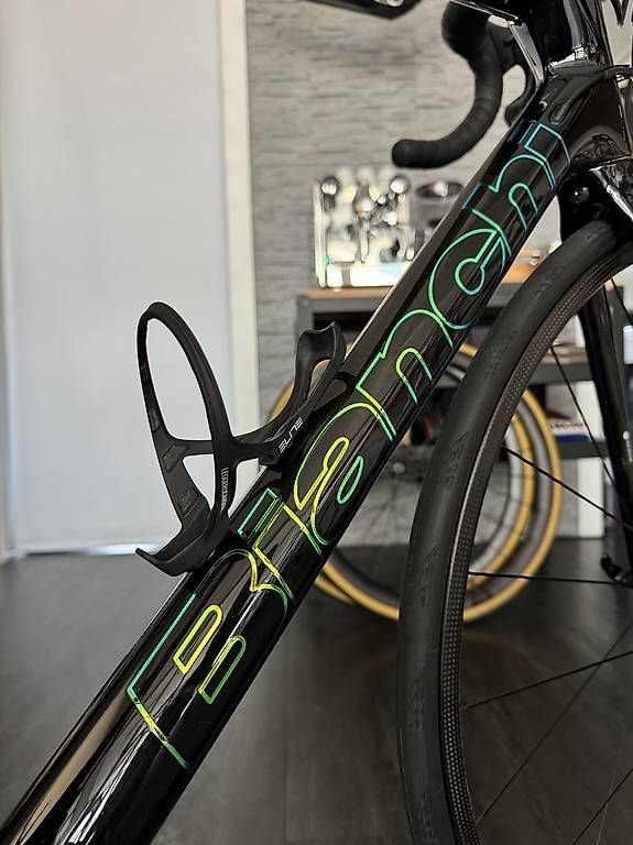 Bianchi Vélos: Bianchi Specialissima CV – D'occasion à Fully par Passione-Sportiva 1