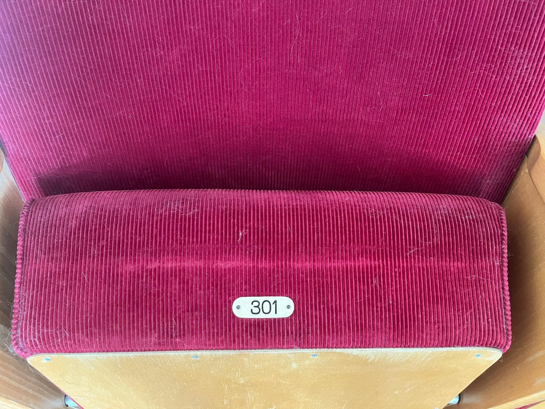 Poltrone: Vintage Kino-Sessel – Usato da Winterthur venduto da abdholunder 4