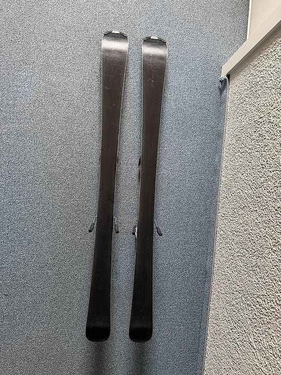 Skis: Kinderski Ski 130cm – Gebraucht aus Niederglatt SG von Pajazzo6 3
