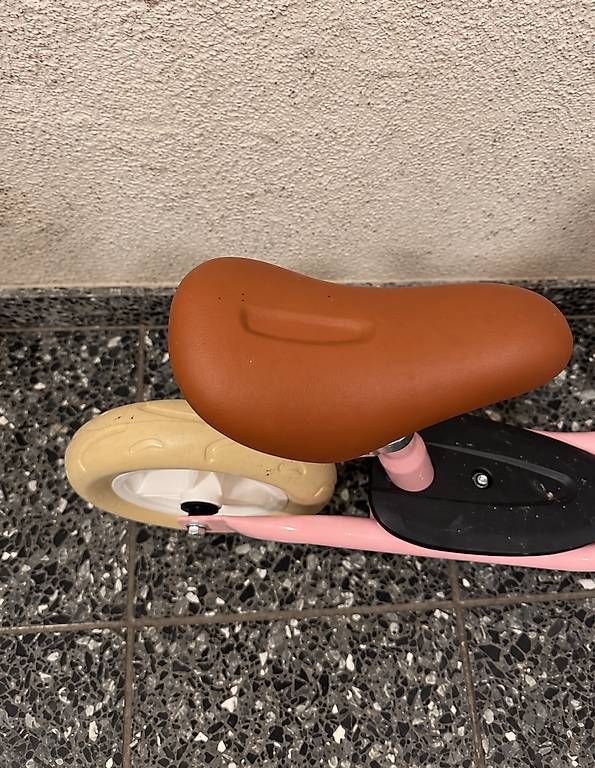 Veicoli per bambini: PUKY Laufrad rosa mit Korb – Usato da Niederuzwil venduto da din_rt8q 2