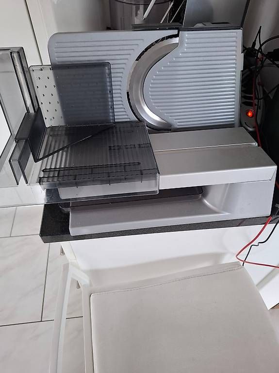 Küchengeräte: Allesschneider elektrisch – Gebraucht aus Kreuzlingen von u.kirchgraber 1