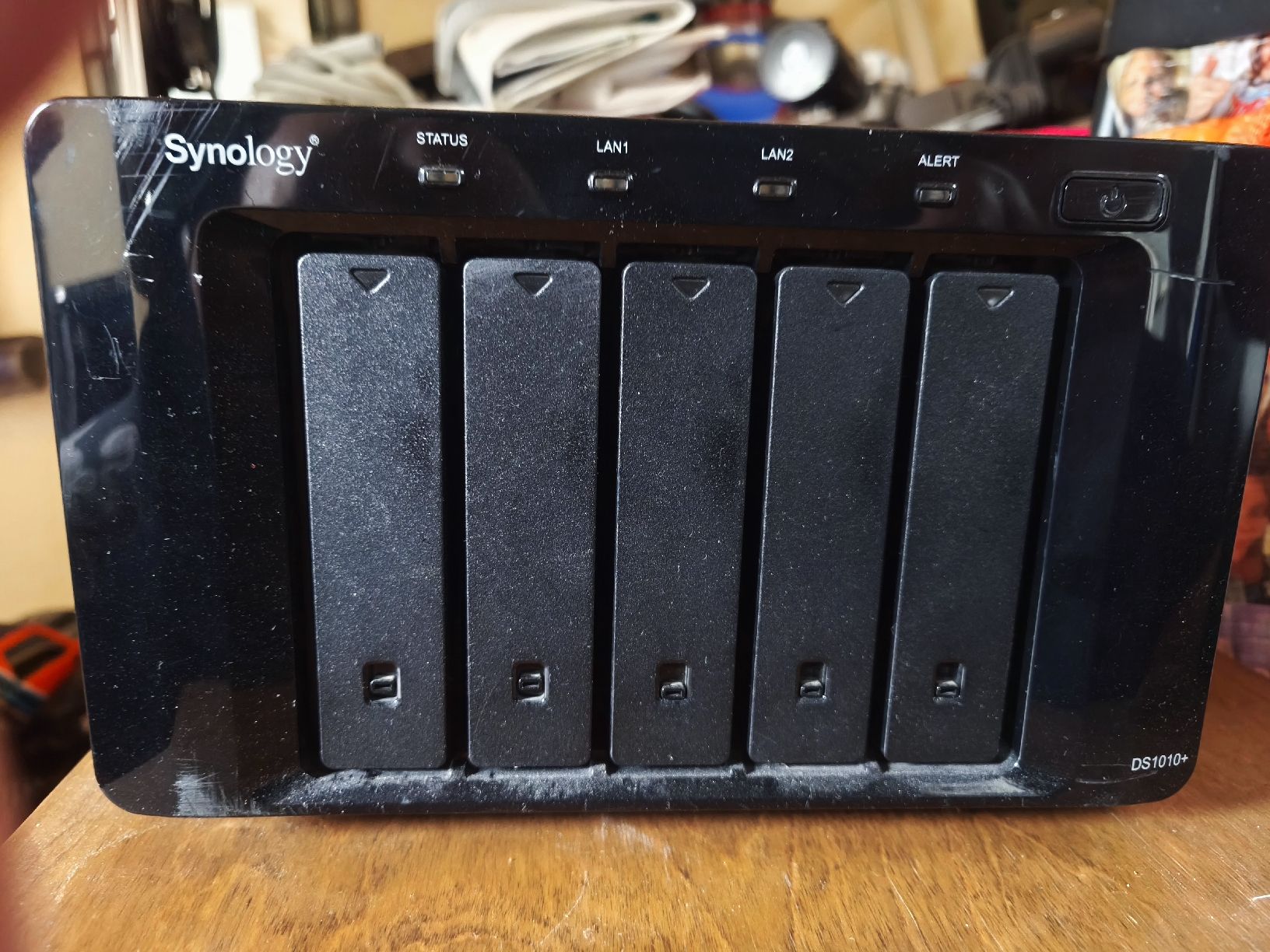 Synology Server: Synology DS1010+ DiskStation NAS Server – Usato da Altbüron venduto da Theo_Dotus