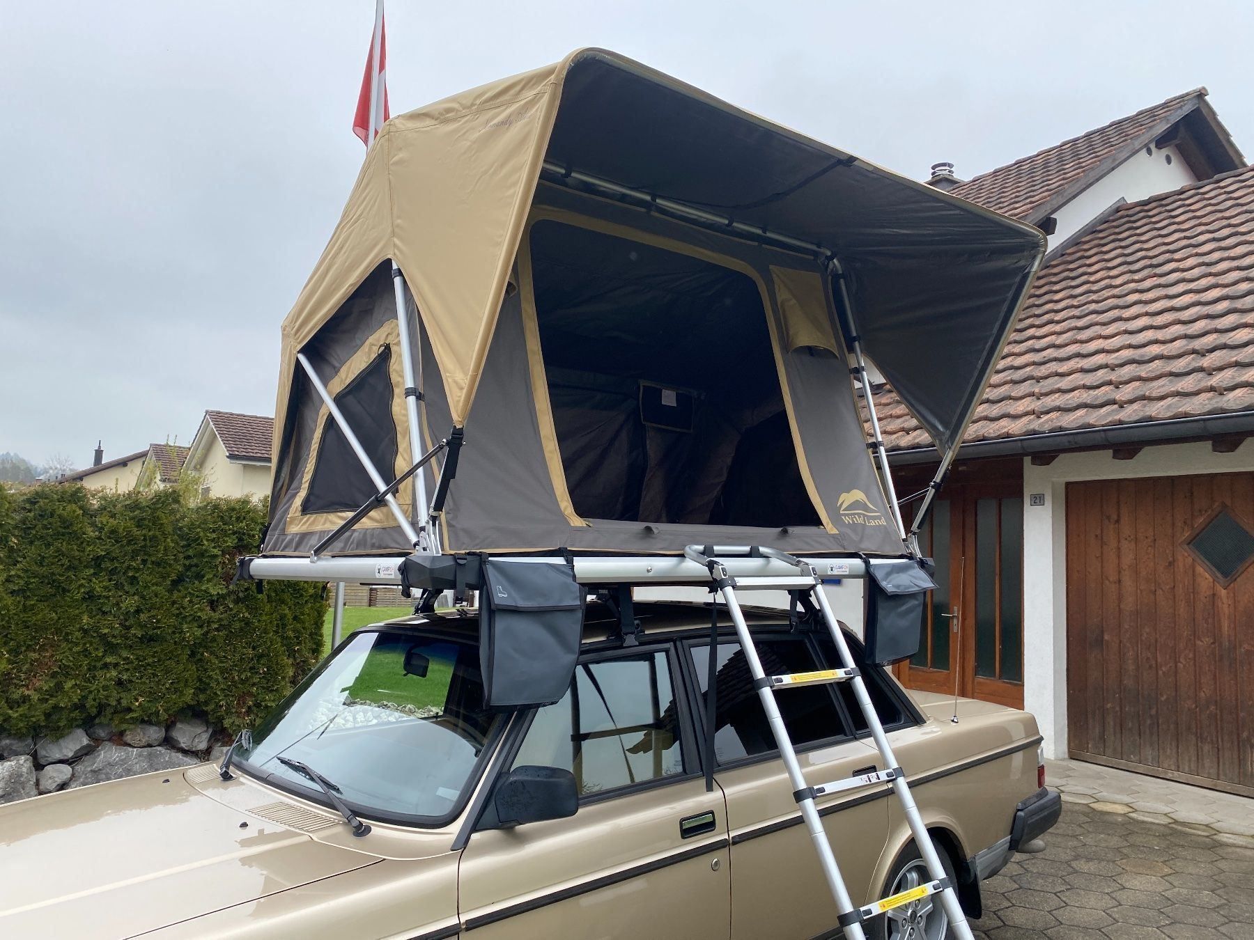 Zelte: FABRIKNEU Dachzelt Wildland Normandy 140 – Neu und originalverpackt aus Sirnach von XELOonlineGmbH 7