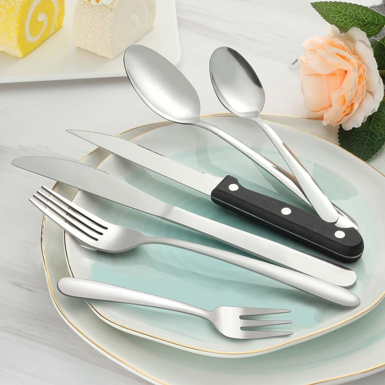 Set di posate: Besteckset mit Steakmesser, 36 teilig – Nuovo e nell'imballaggio originale da Nuglar venduto da SaleRitter 2