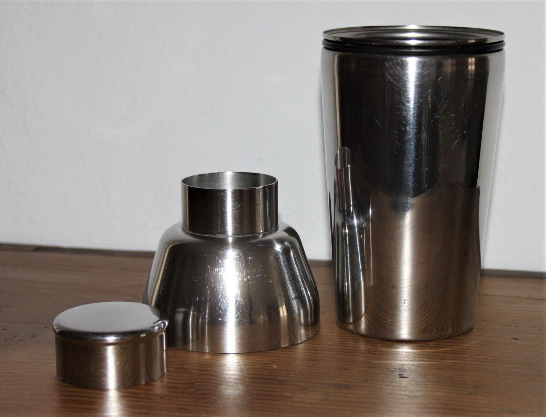 Altro in Stoviglie & Bicchieri: Vintage Edelstahl Cocktail Shaker – Usato da Otelfingen venduto da Jupi07 1