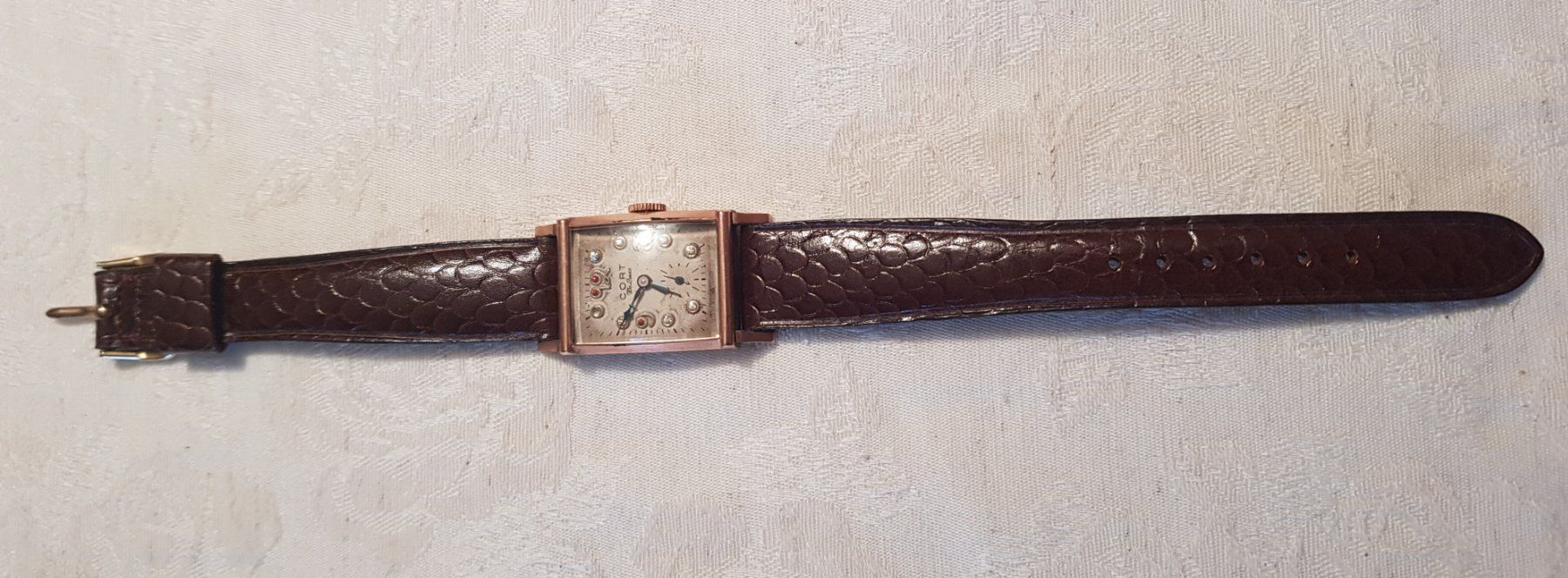 Swiss Orologi: Sehr seltene CORT Damenuhr – Usato da Oberengstringen venduto da Tegu0
