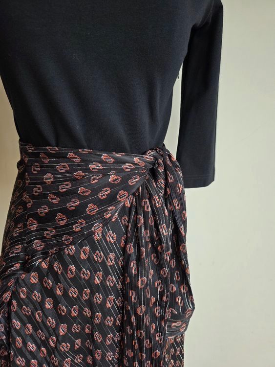 Maje Vestiti: MAJE Kleid Gr. 38 (S) neu – Nuovo (secondo la descrizione) da Uster venduto da Koralle6 3