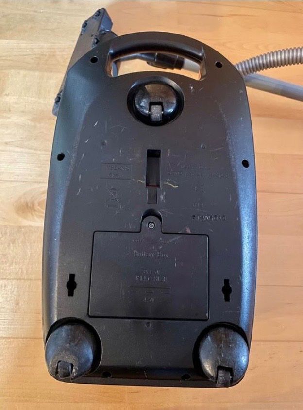 Giocattoli: Spielstaubsauger Kinder Miele – Usato da Hüntwangen venduto da fra_7nd2 3