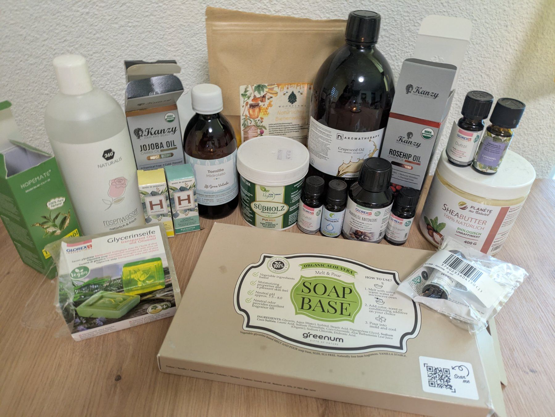 Bastelsets: Kosmetik selber herstellen - Starterset – Gebraucht aus Wangen an der Aare von eggerclaudia