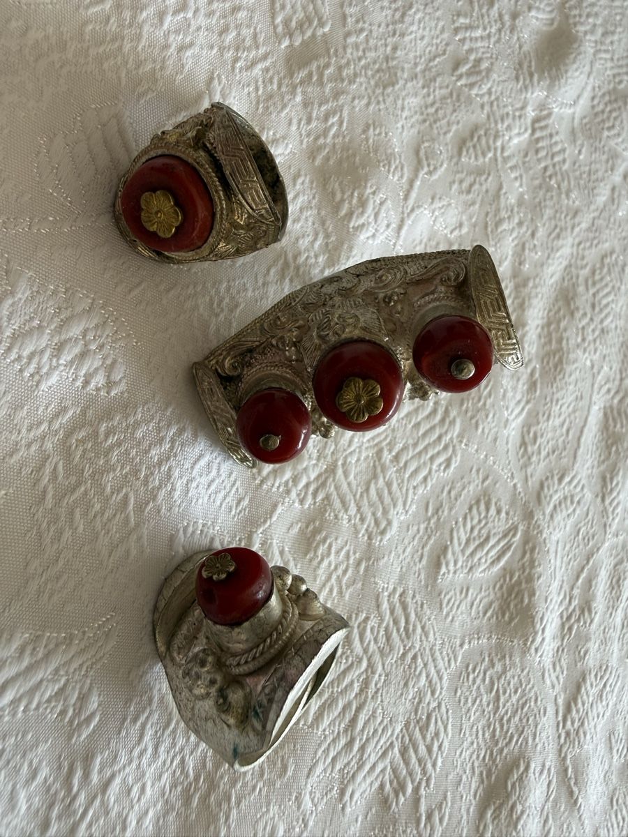 Altri gioielli: 3 Stück alte Ringe aus Tibet – Usato da Uster venduto da Schangnau87 4