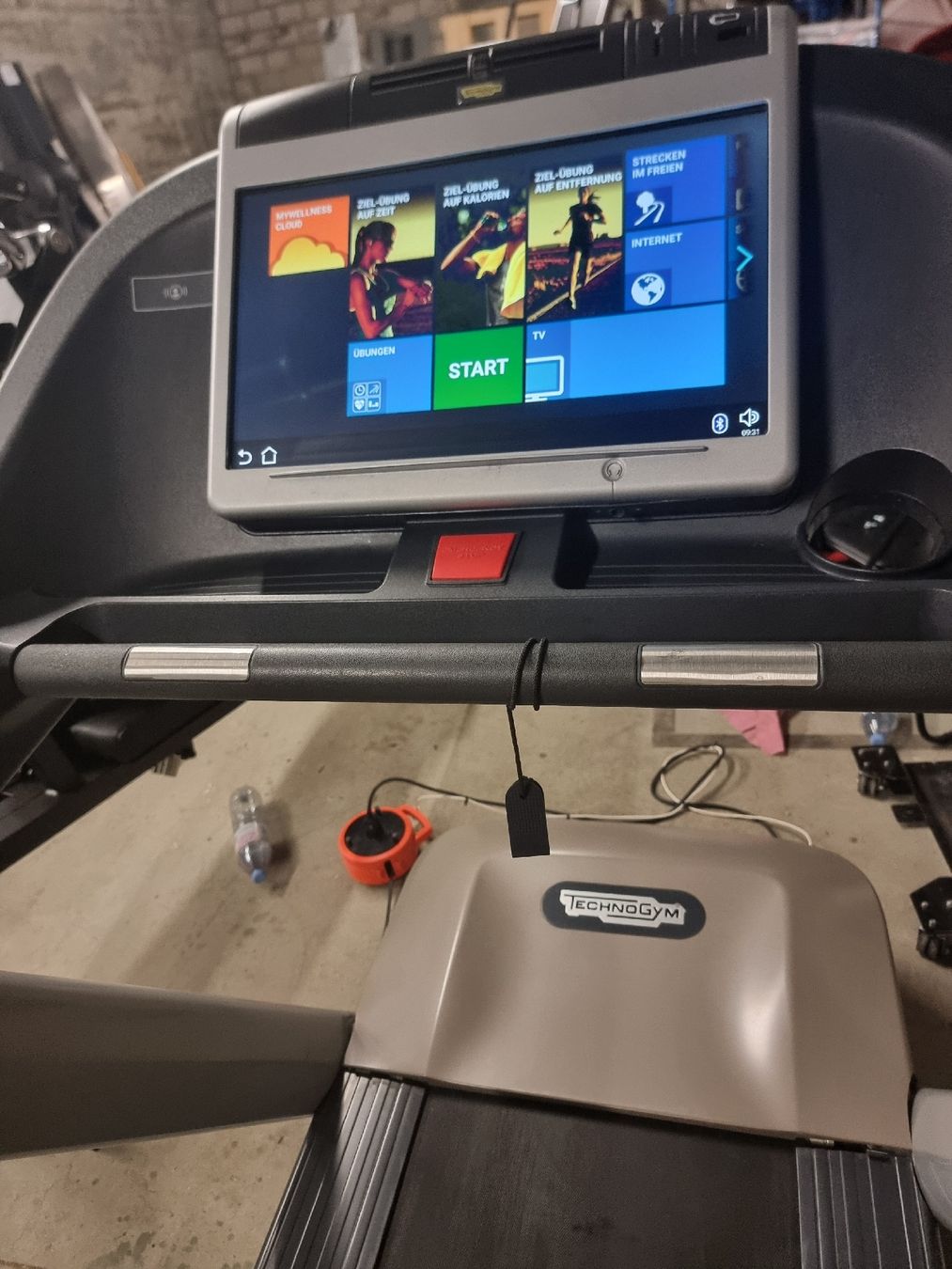 Technogym Hometrainer: Laufband Technogym Run Now 900 – Usato da Aarau venduto da Aboudx 3