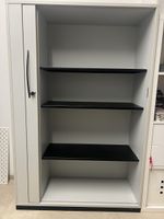 Büroschrank mit Rollladen grau