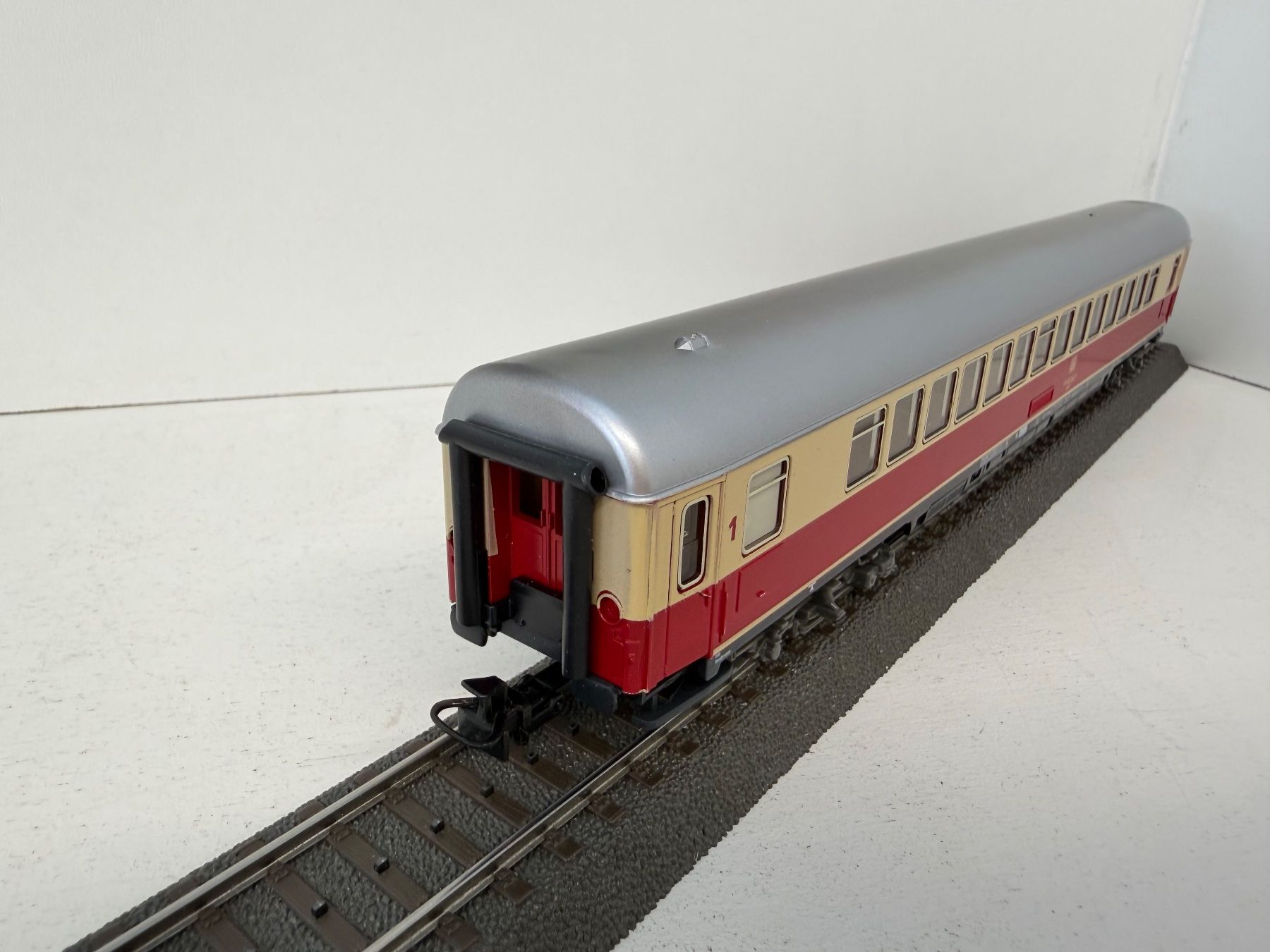 Märklin Modellini di ferrovie: Märklin DB Abteilungswagen – Usato da Büsserach venduto da ModellbahnDepot 3