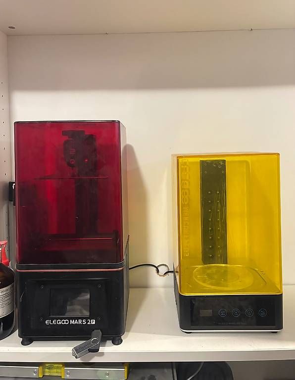Elegoo Stampanti 3D: 3D Drucker Elegoo Mars 2 Pro und Mercury Plus Station – Usato da Trogen venduto da Rico-Mittelholzer