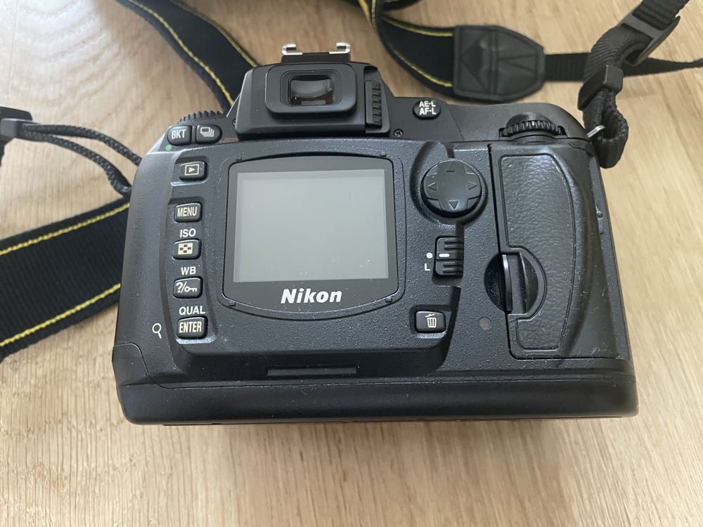 Nikon Fotocamera: Nikon D70 Digitalkamera, super Zustand – Usato da Dällikon venduto da Marcofloro 1