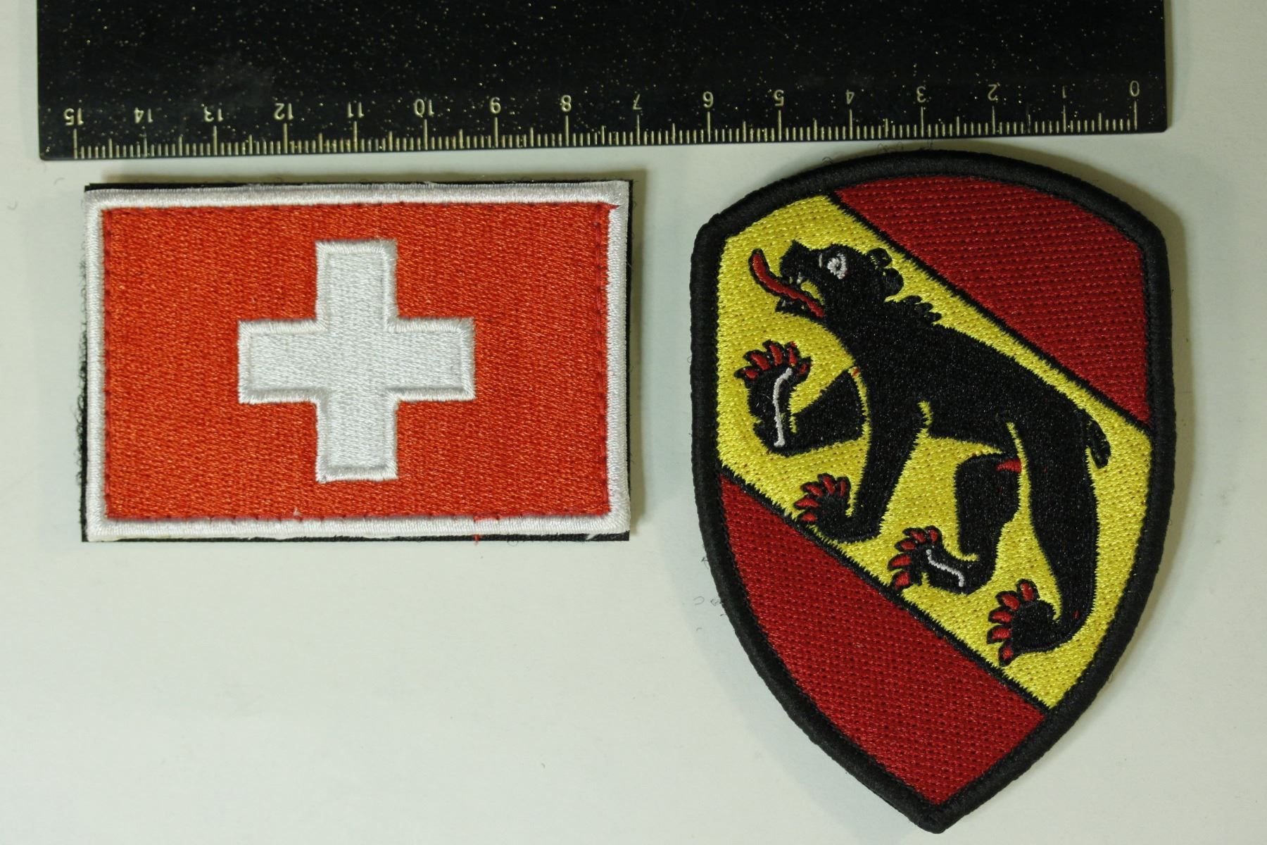 Plaquettes & Badges: Berne – Neuf (Voir description) à La plaine par 762