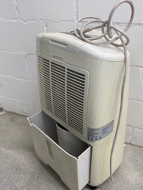 Déshumidificateurs: Luftentfeuchtungsgerät Wellcraft DKB20E – D'occasion à Niederhasli par Tigerproduct 9