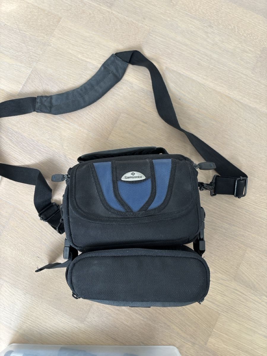 Samsonite Borse: Samsonite Kameratasche 2 teilig – Usato da Küsnacht ZH venduto da THIMAL 2