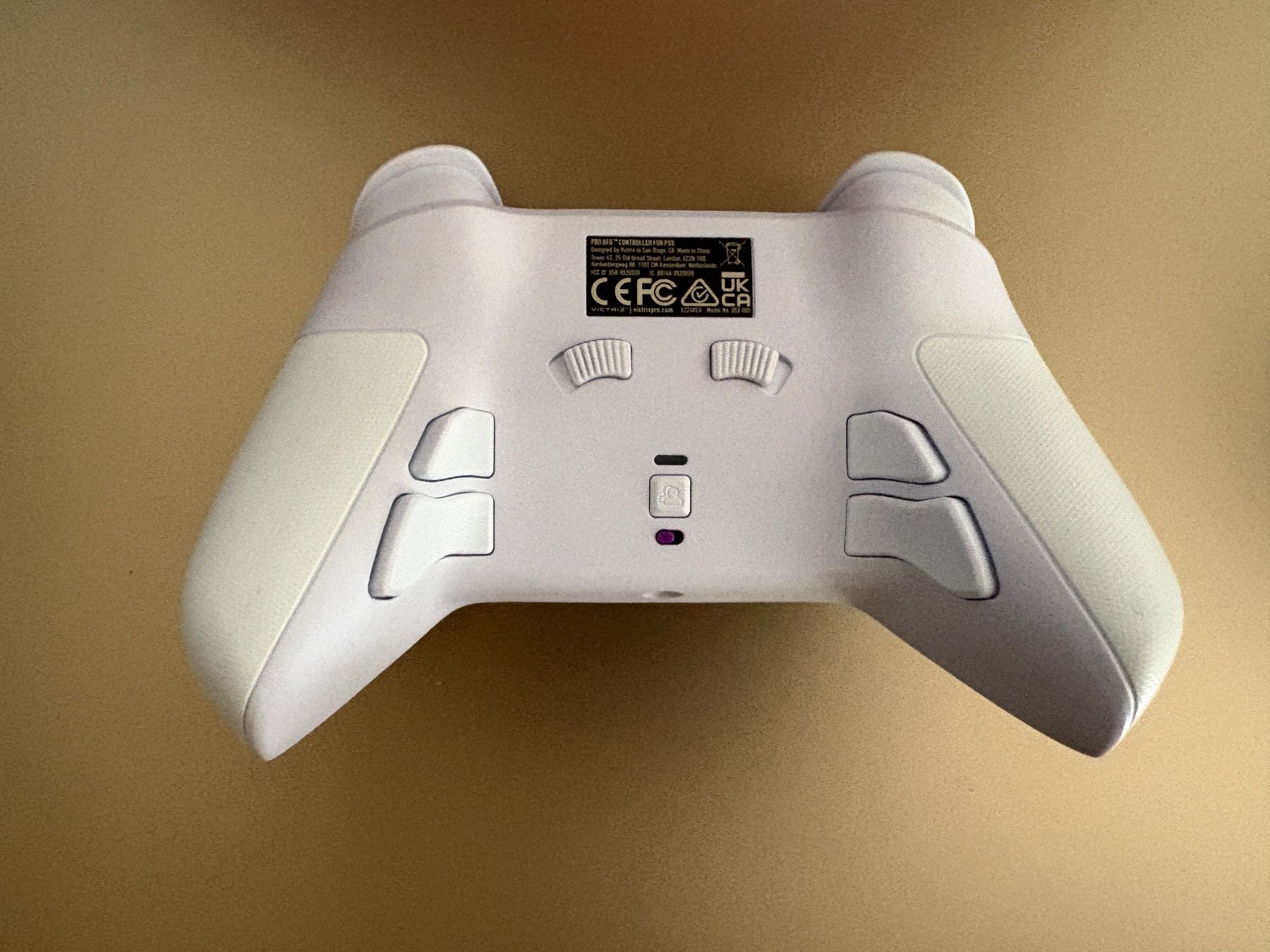 Controller: Victrix Pro BFG Wireless Controller weiss guter Zustand – Neu (gemäss Beschreibung) aus Bern von Flingi 3