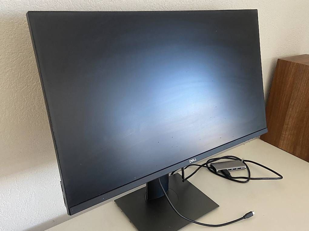 Monitore: Ecran DELL avec support / Modèle: P2720DC – Gebraucht aus Gland von tos_5xcx 4