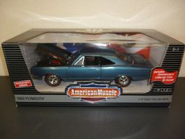 Plymouth Roadrunner 1969 Hemi 1:18