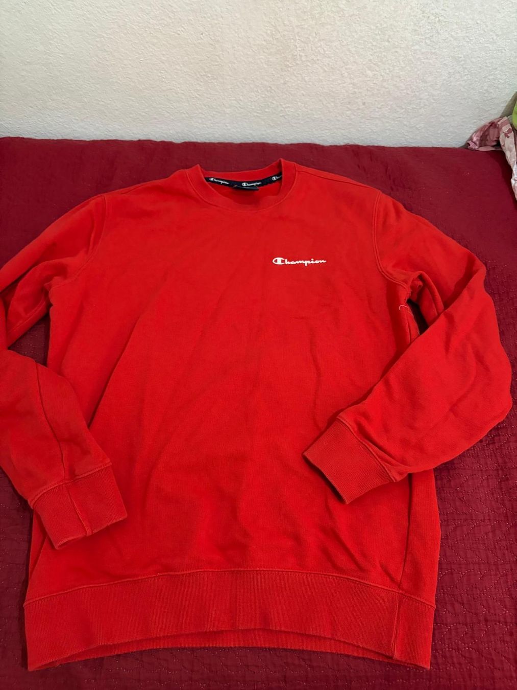 Champion Maglioni & Felpe: Pullover, Champion  – Usato da Spreitenbach venduto da iem_5rf2