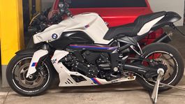 BMW K1200R 163 PS | ESA | ABS | 32’000 km