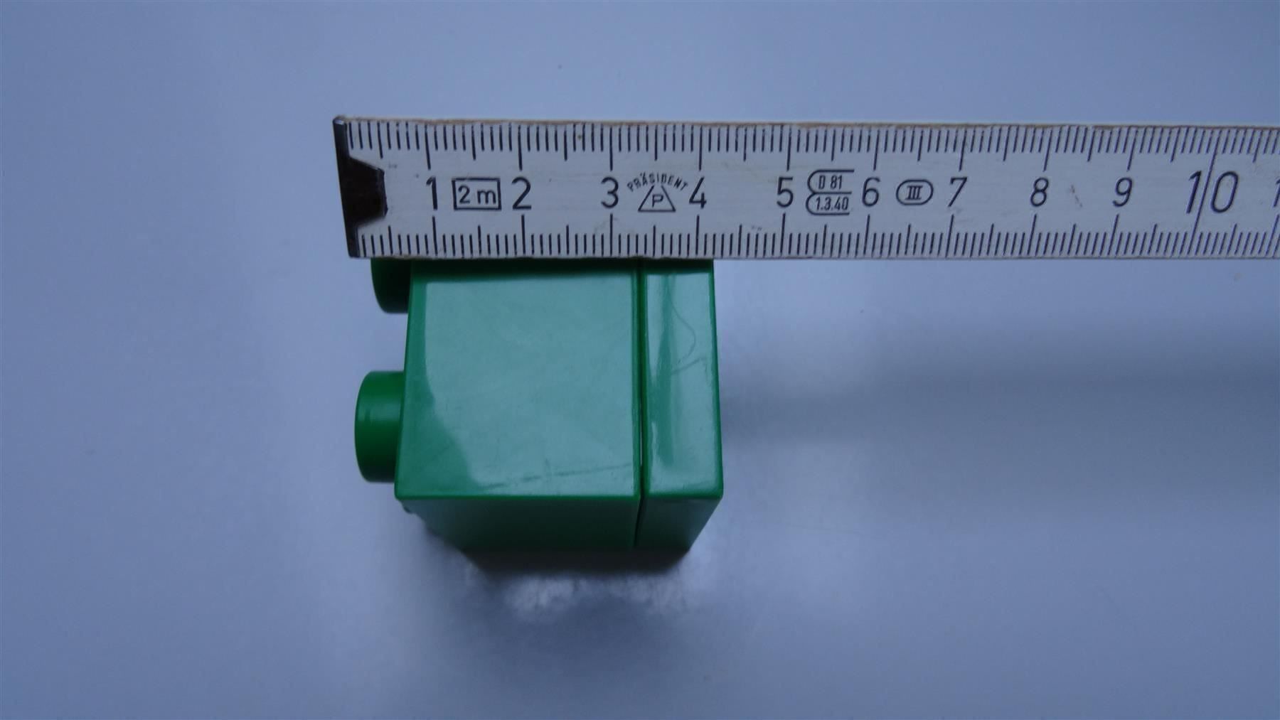 Lego Giocattoli: Mini-Lego Box mit 4 Noppen grün – Usato da Lupfig venduto da Buerkli20 4