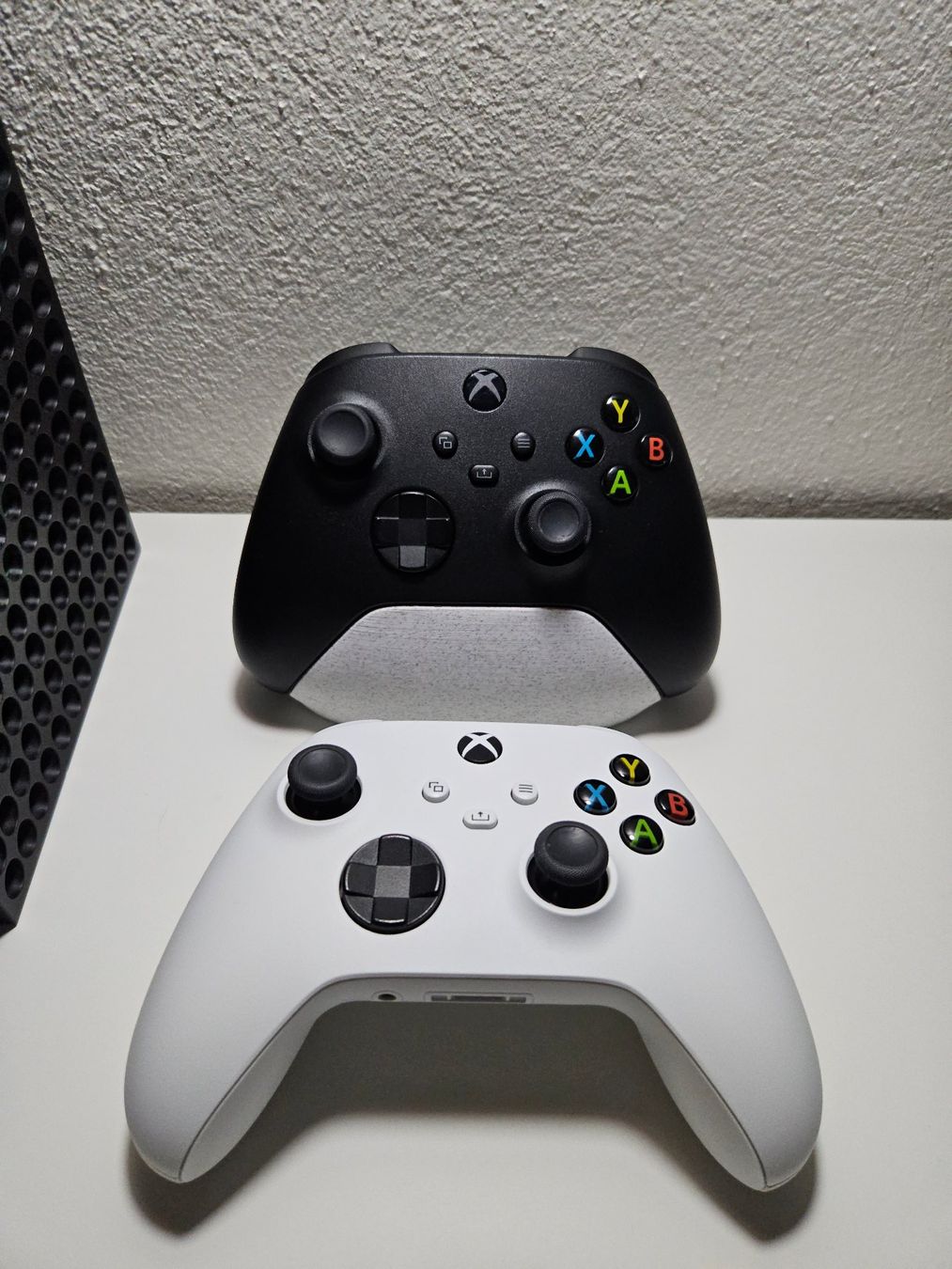 Microsoft Console: Xbox Series X – Usato da Savagnier venduto da Guzz 2