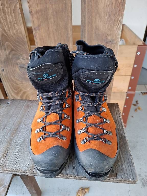 Scarpe da uomo: Scarpa Mont Blanc Pro Bergschuhe  – Usato da Beckenried venduto da gan_rcl6