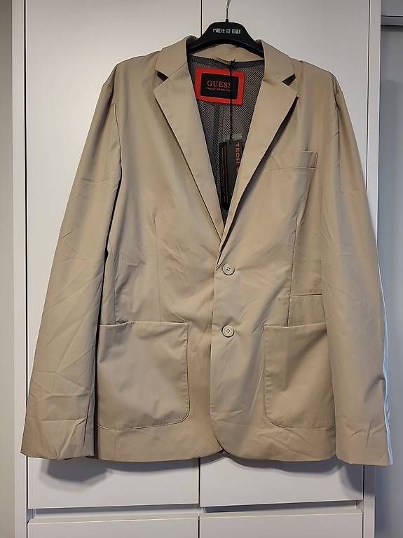 Guess Giacche: Neu Guess Blazer, Gr M – Nuovo (secondo la descrizione) da Suhr venduto da lul_87gh