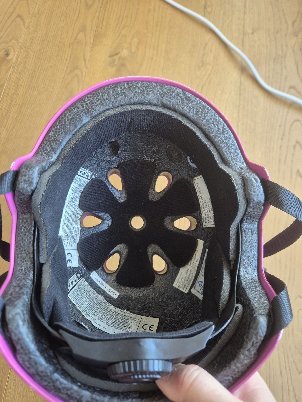 K2 Caschi: K2 Varsitiy Skatehelm Gr. S  – Usato da Bülach venduto da Best-Touchdown 5