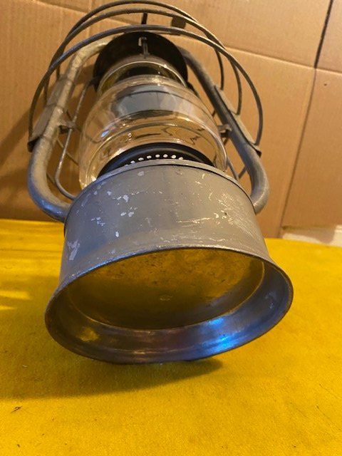 Lampen: PETROLLAMPE  " HELVETIA " – Gebraucht aus Chur von silbermon 4