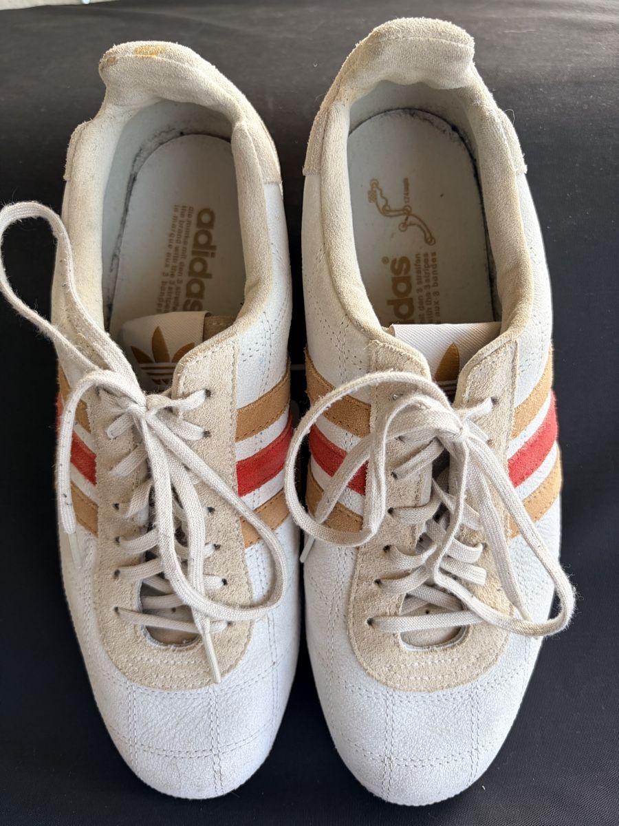Adidas Chaussures hommes: Adidas Sneaker – D'occasion à Zumikon par Gigi64 1
