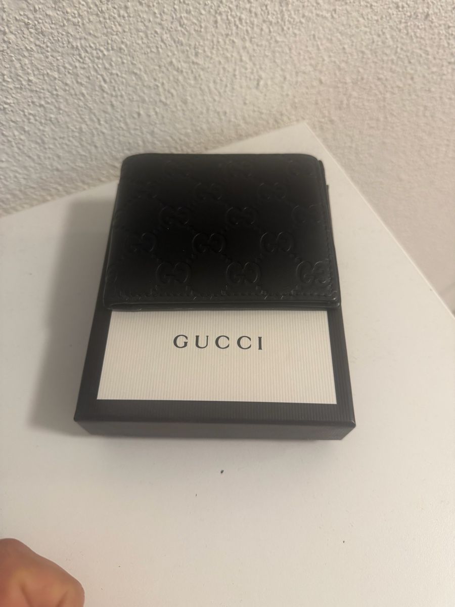 Gucci Portafogli: Gucci Lederportemonnaies Original – Usato da Zürich venduto da kadir58