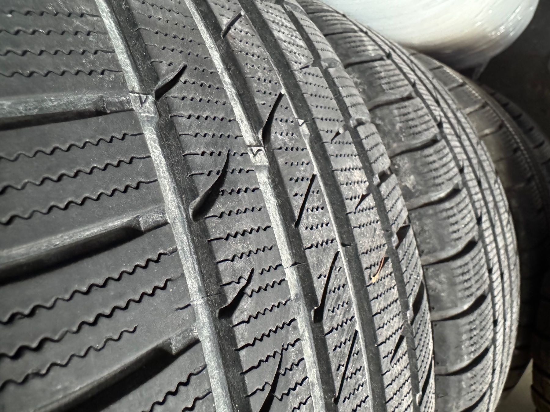 Pneumatici & Ruote complete: Felge mit 6mm Winter pneu – Usato da Pratteln venduto da ros_js7n 3