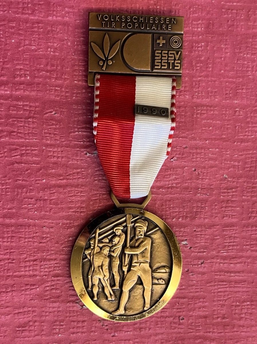 Medaglie: Abzeichen Volksschiessen 1990 Marignano 1515 – Usato da Itingen venduto da Bebbi6569