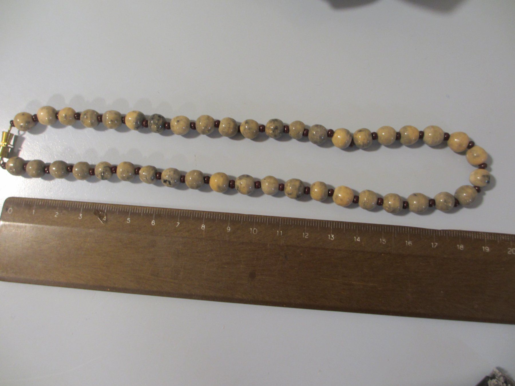 Catenine: Schöne Steinkette – Usato da Herisau venduto da fan_h9qj 2