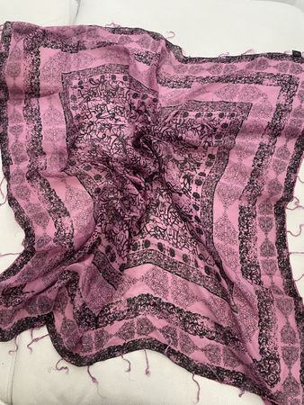 Seiden Foulard 🌸