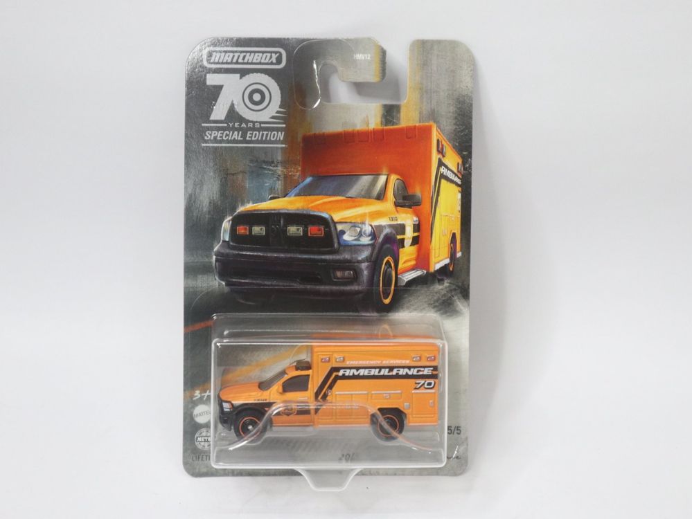 Matchbox 70 Jahre Special Edition Dodge RAM Krankenwagen (Neu und ...