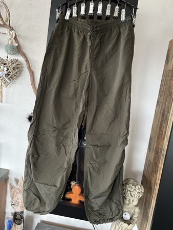 Only Hose, Khaki, Grösse XS/32, Top Zustand für Herbst!