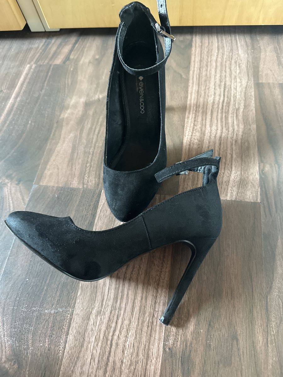Chaussures femmes: Damenschuhe – D'occasion à Müstair par V.Sara 2