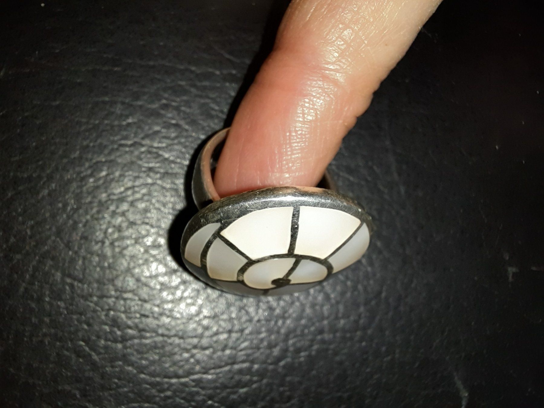 Anelli: Anello in argento 925 e madreperla bianca – Usato da Biasca venduto da Old_6blh 2