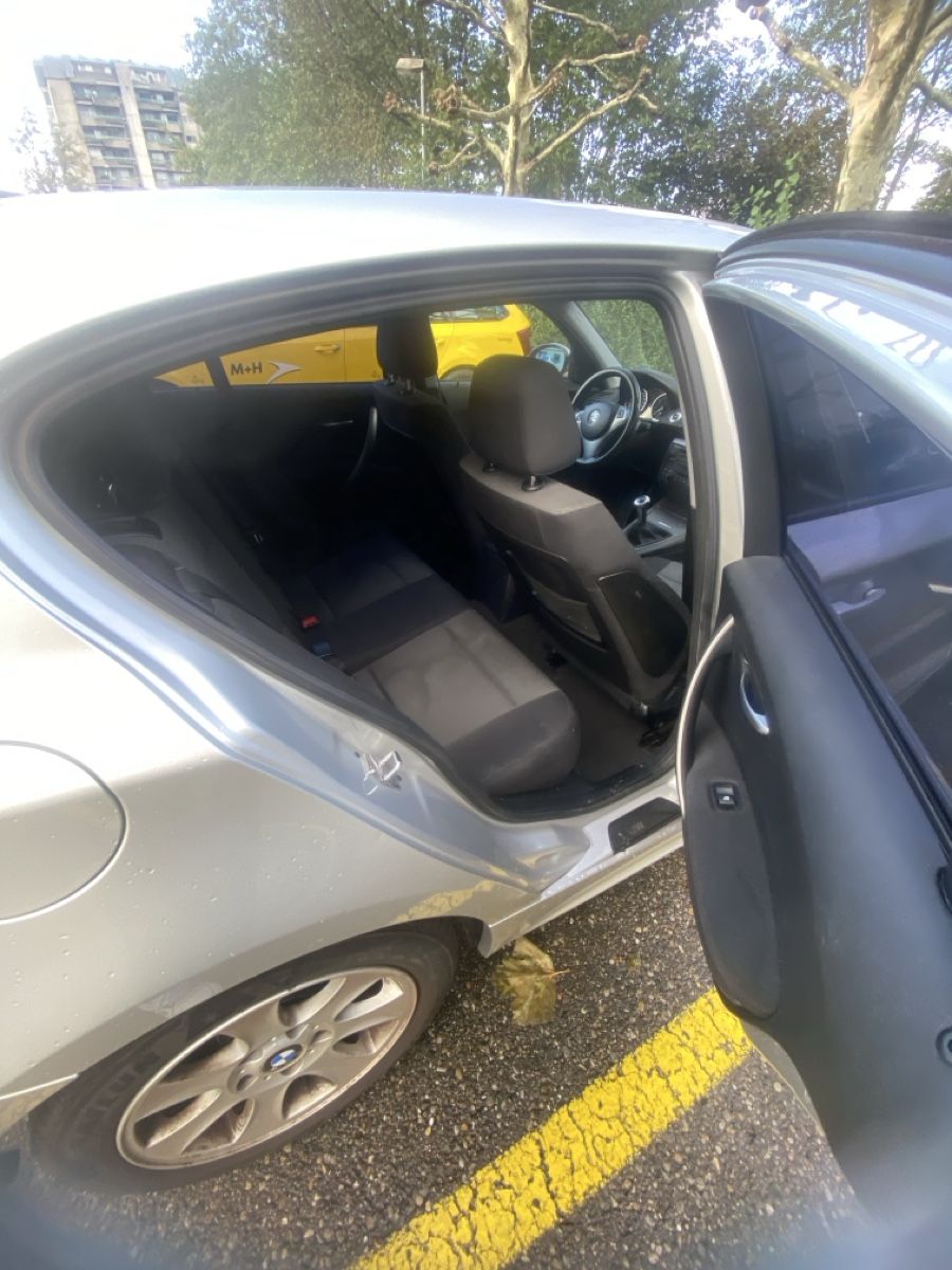 BMW Automobili: Bmw116i – Usato da Lachen SZ venduto da zak_7ysj 6