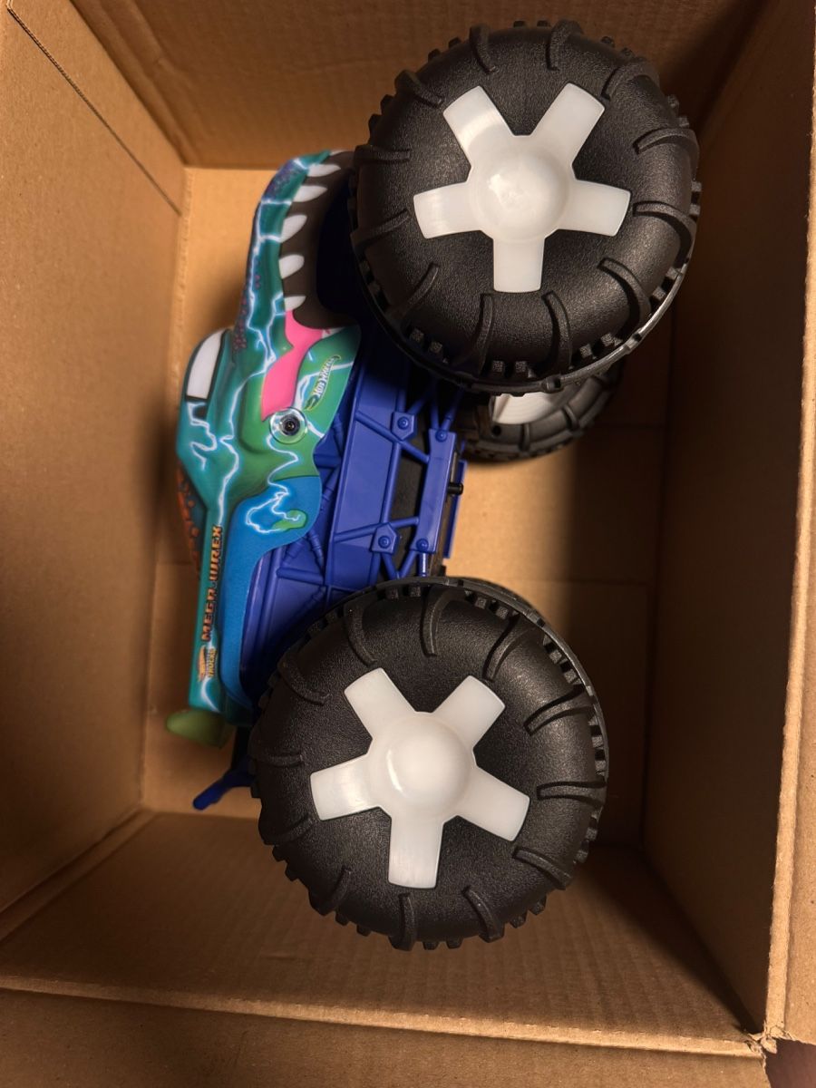 Hot Wheels Giocattoli: HotWheels Monstertruck – Nuovo (secondo la descrizione) da Mägenwil venduto da lar_l8cy 2