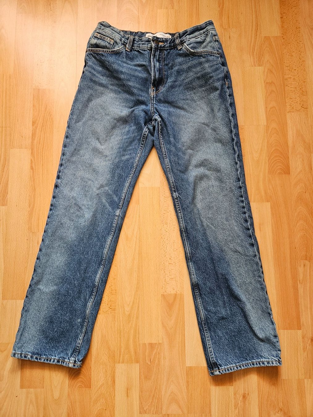 Bershka Jeans: Bershka Jeans – Usato da Ebikon venduto da SecondChance_byM