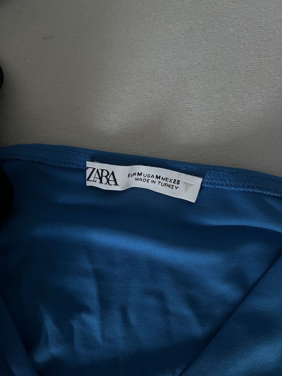 Zara Top: Zara Oberteil Set, Grösse M, neuwertig – Nuovo e nell'imballaggio originale da Eiken venduto da Lera.24 1