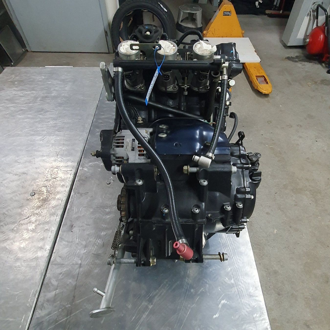Triumph Motori: Motor Triumph Speed Triple 955i Jg. 2001 – Usato da Widnau venduto da Staedler2 2