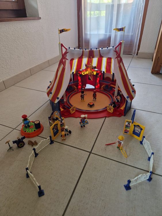 Pièce Playmobil Cirque - Poteau Complet Avec Romani Et Clown - Occasion