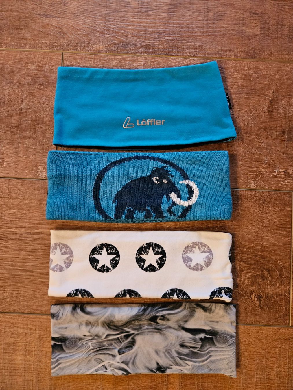 Lotti di vestiti: Stirnband Set – Usato da Grindelwald venduto da Salii